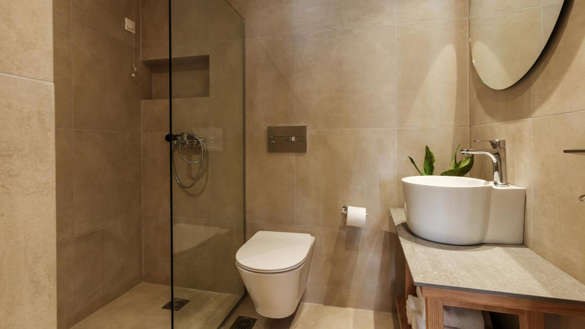 Nami Hotel & Suites Stalís Bilik gambar